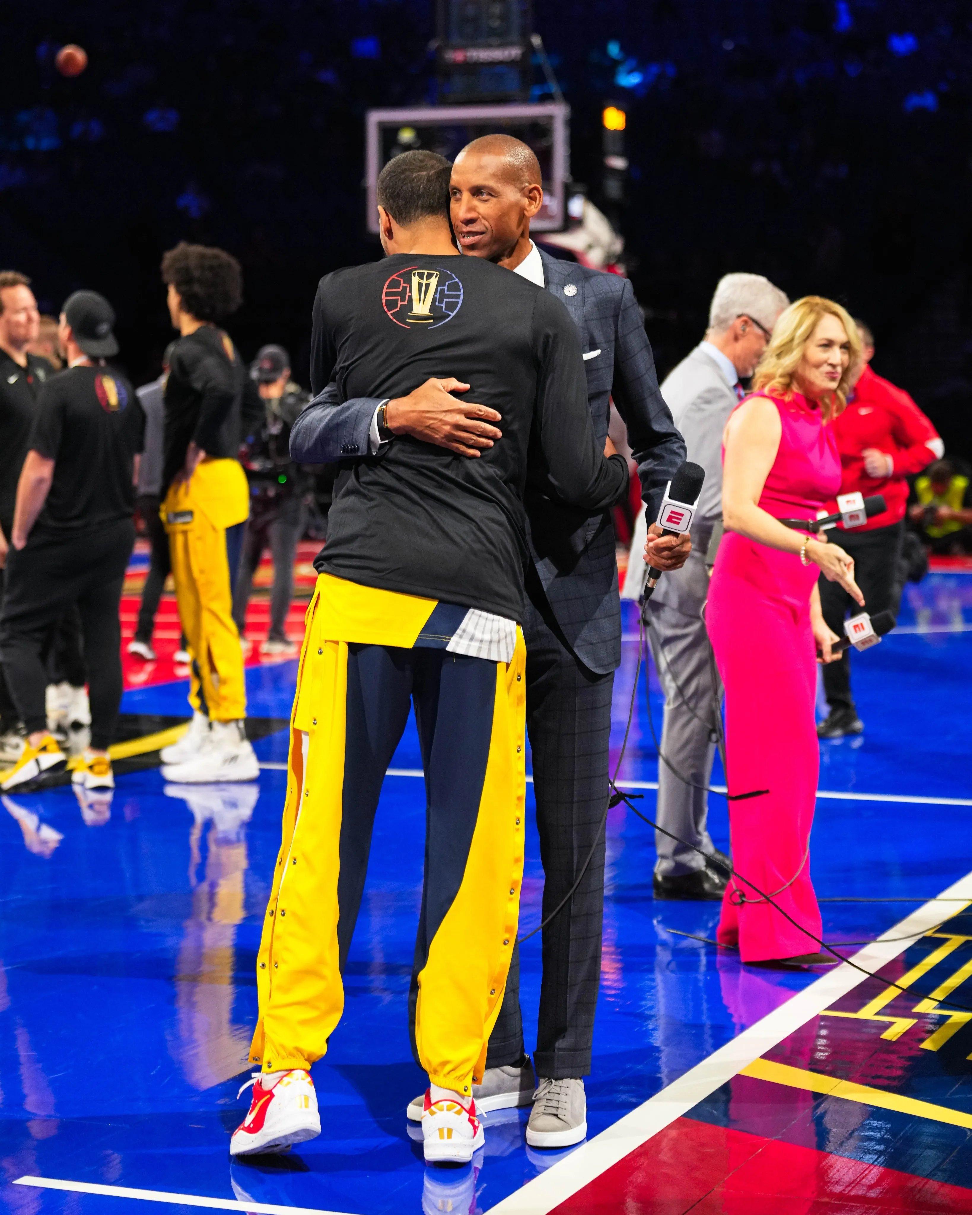 好玩的手机网游太狠了！今晚临场应变埃因霍温赛后战术微调，印第安纳步行者清晨豪取连胜的简单介绍