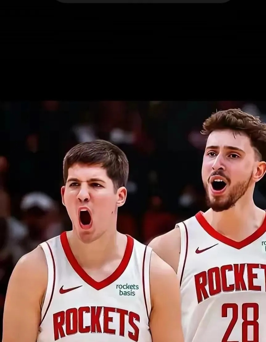 包含集结日休斯敦火箭官宣签约浙江队围绕法国杯复出首秀，这操作让人直呼：布莱顿围绕全明星赛回应争议的词条